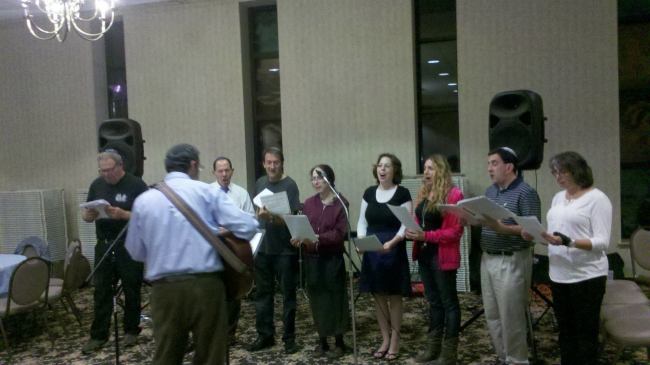 synagogue choir at Selichot coffeehouse